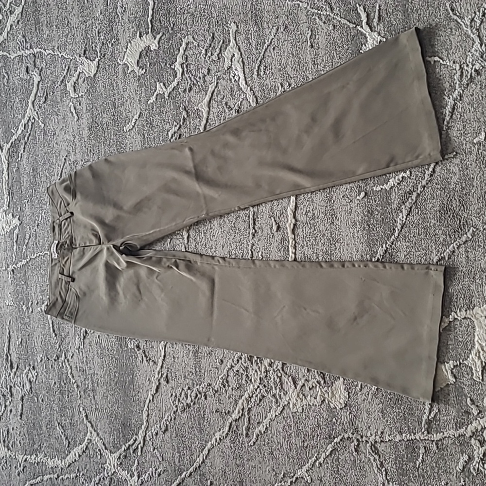 Terranova made it Italy silky pants